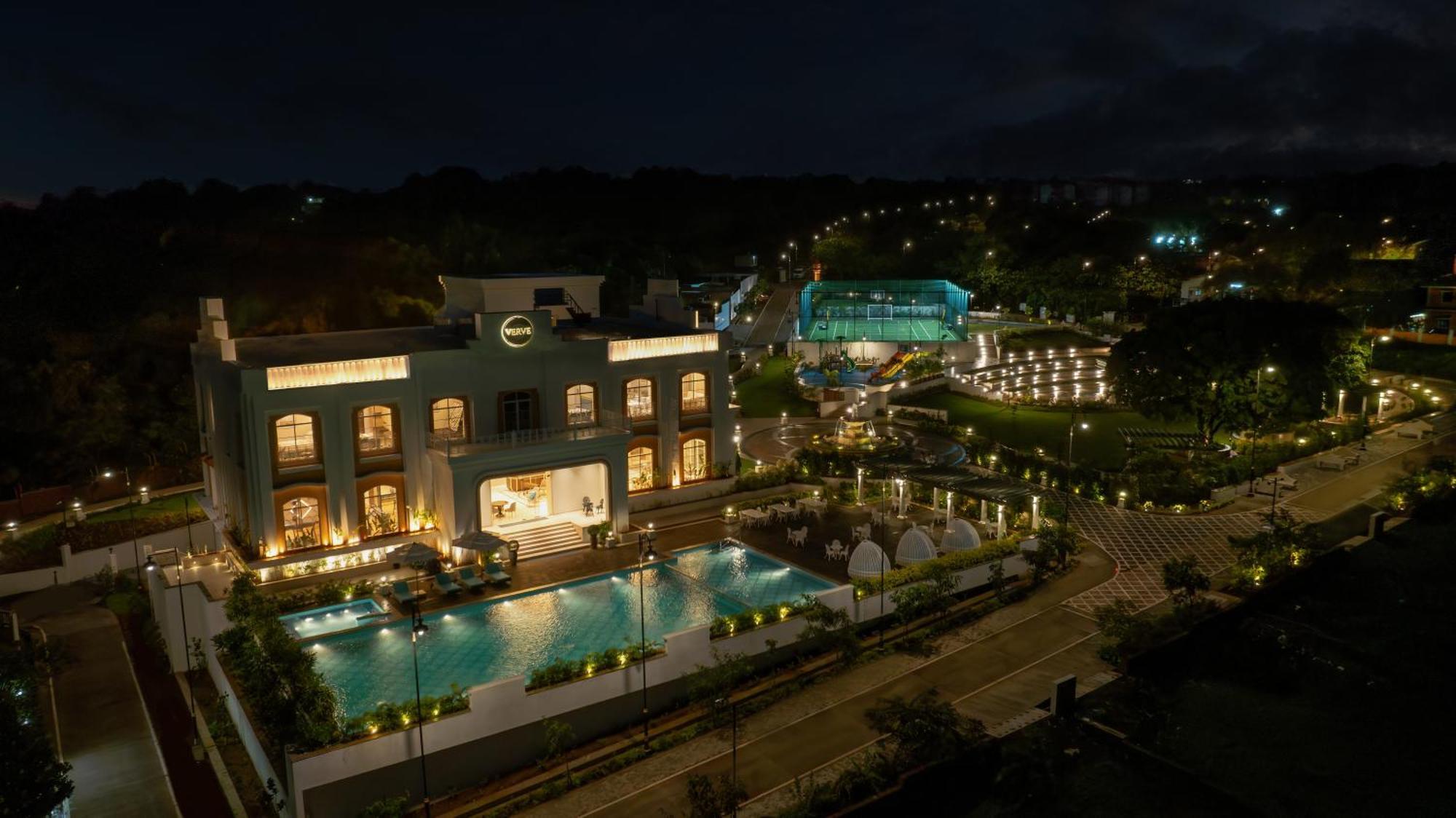 Imperial Goa Hotel Old Goa Bagian luar foto