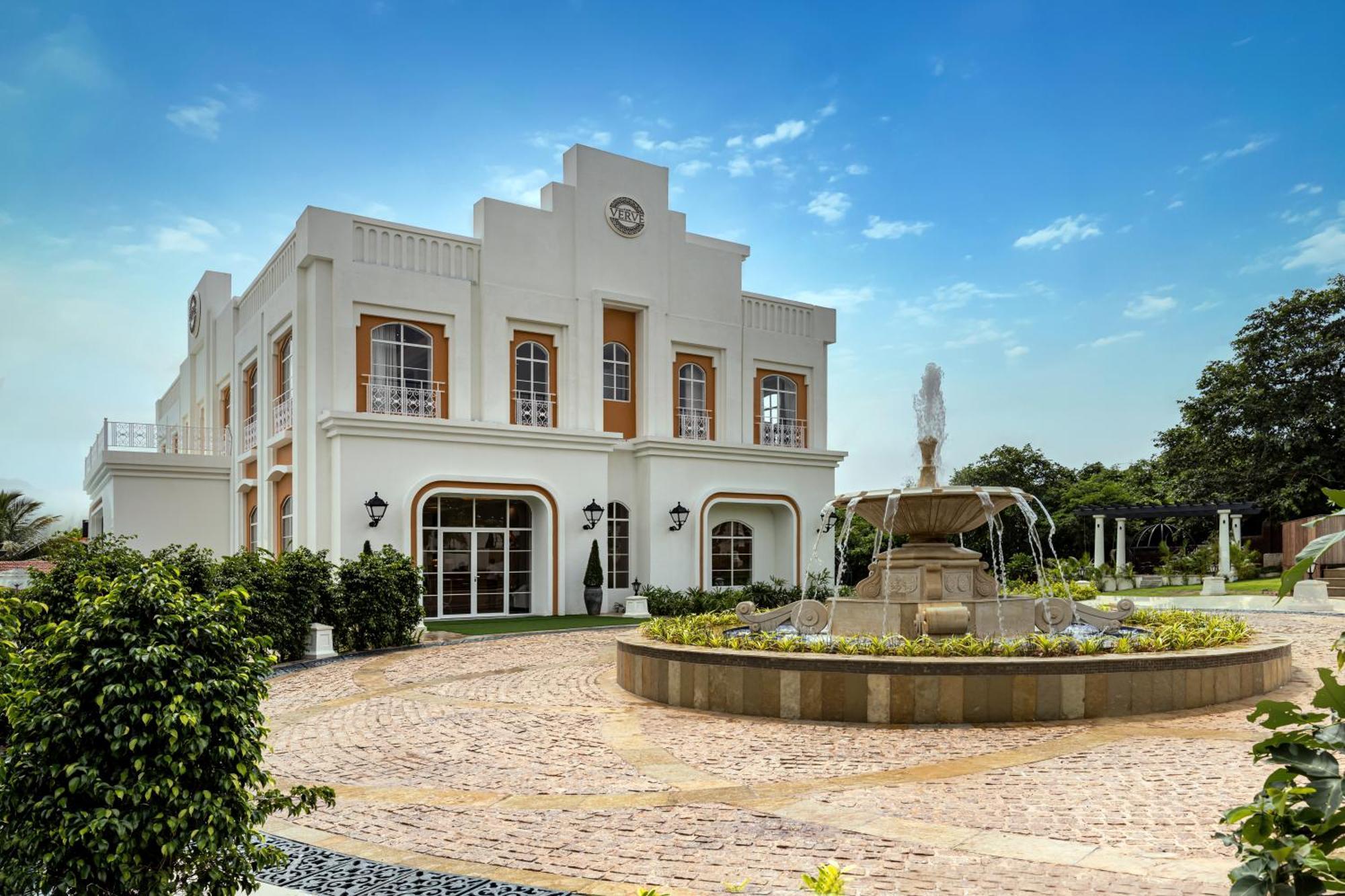 Imperial Goa Hotel Old Goa Bagian luar foto